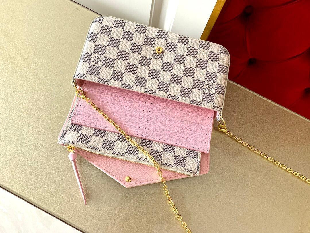 LV POCHETTE FÉLICIE